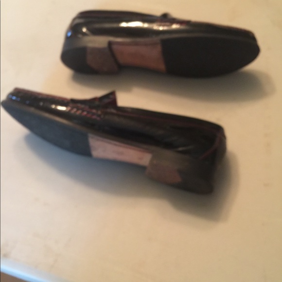 Shoes - Picture 3 of 6